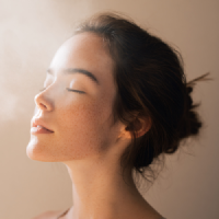 Ankommen und Atmung Augen geschlossen